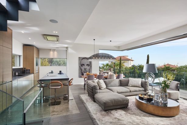 Location saisonnière Villa Antibes 7&nbsp;Pièces 330&nbsp;m²