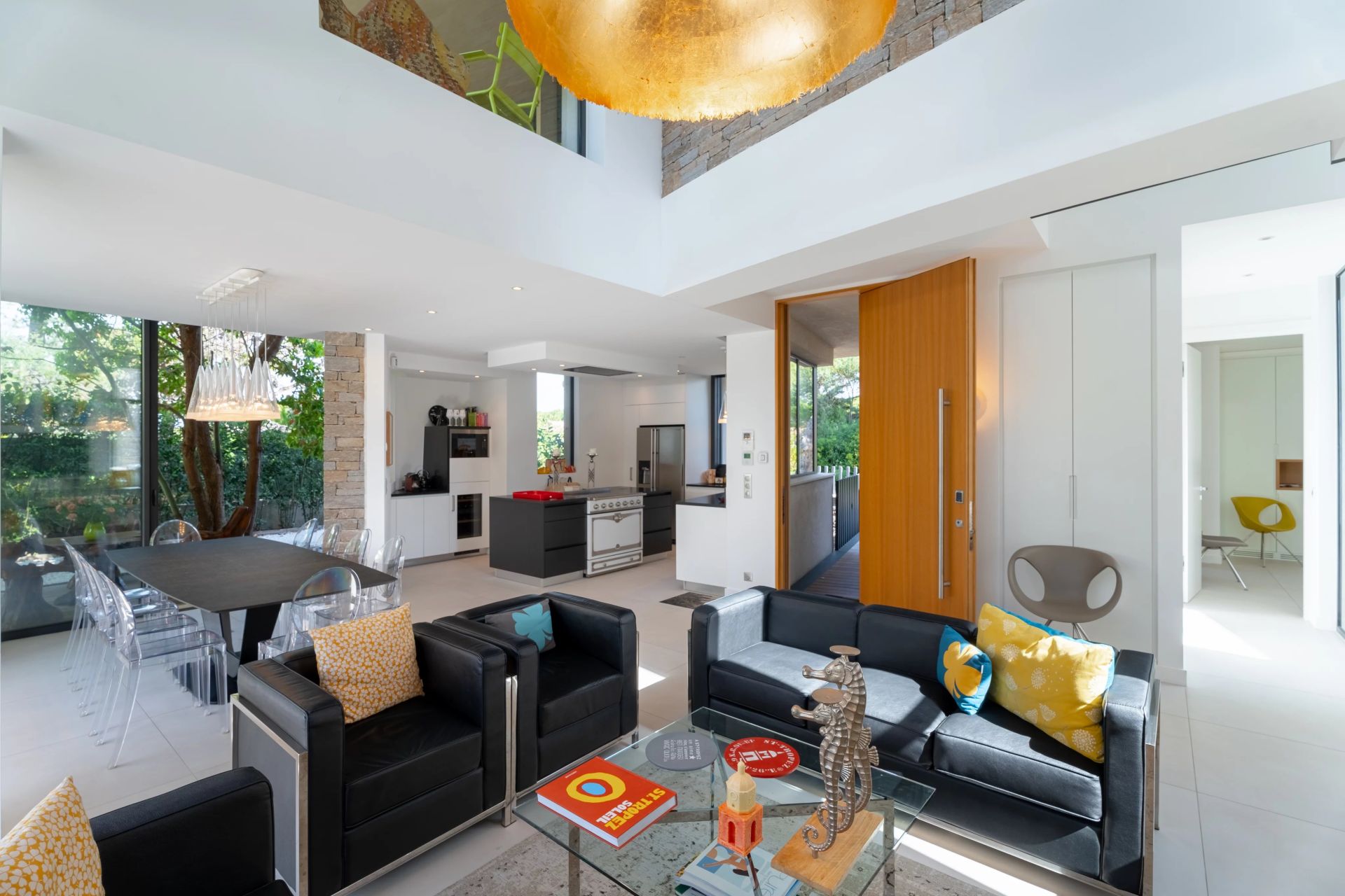 villa 6 Pièces en location saisonnière sur Saint-Tropez (83990)