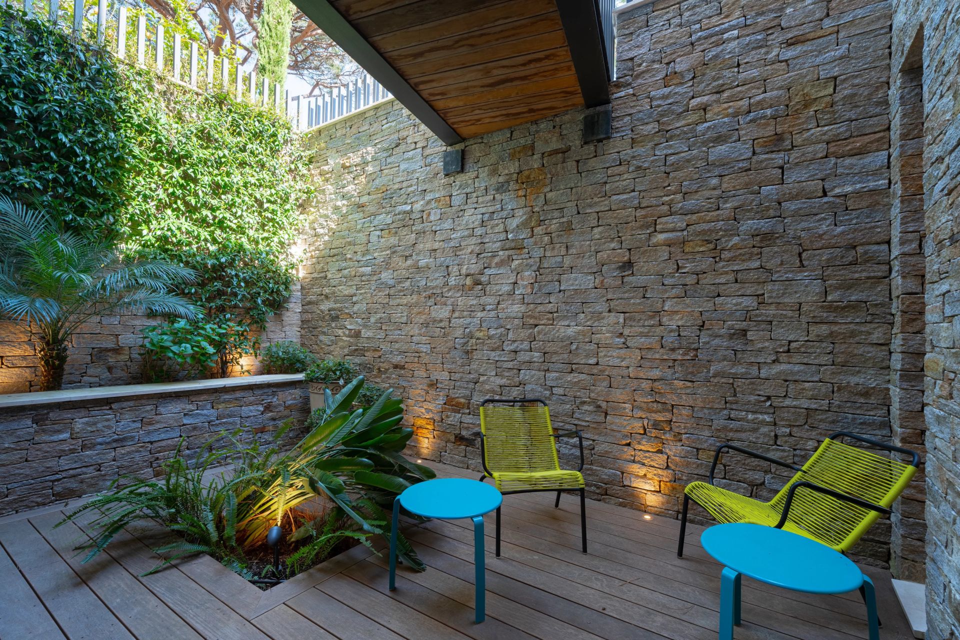 villa 6 Pièces en location saisonnière sur Saint-Tropez (83990)