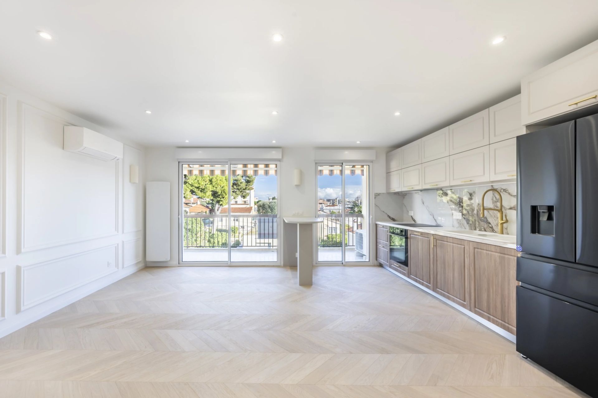 apartment 2 Rooms for sale on Cagnes-sur-Mer (06800)