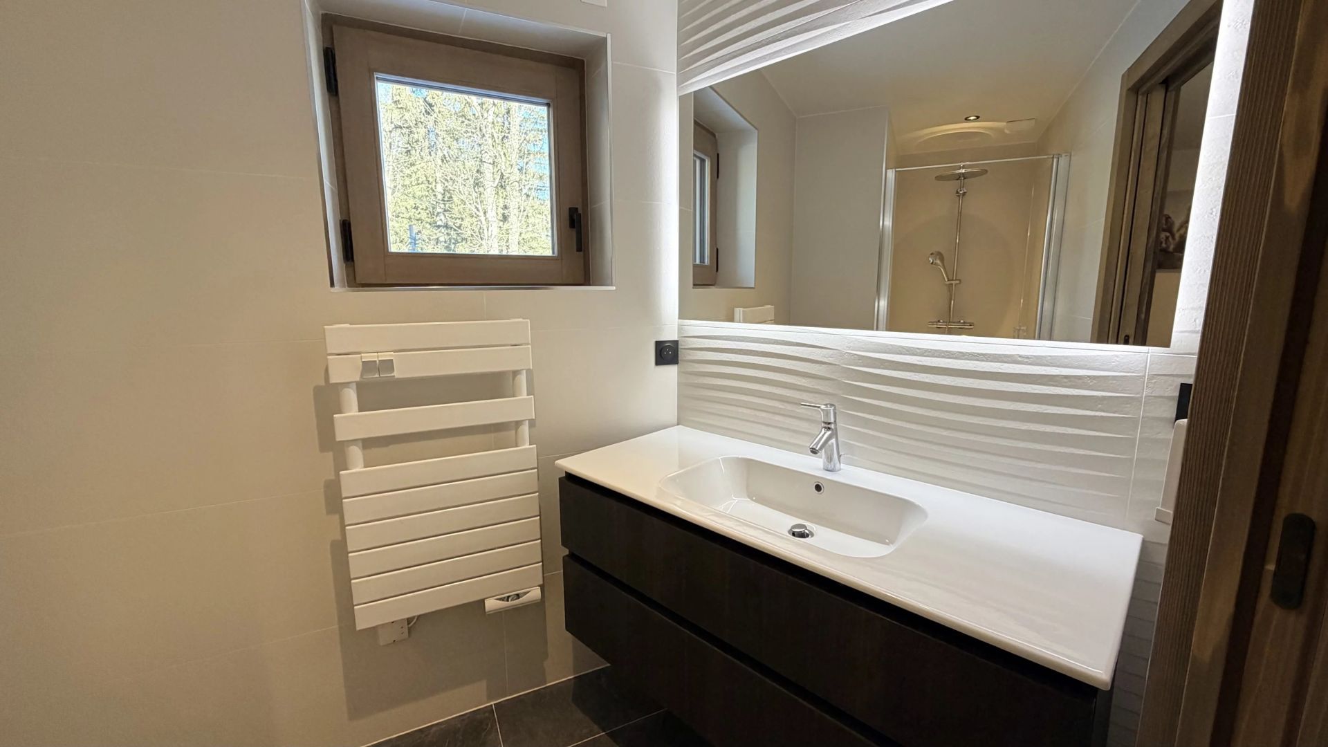 apartment 5 Rooms for sale on Méribel (73550)