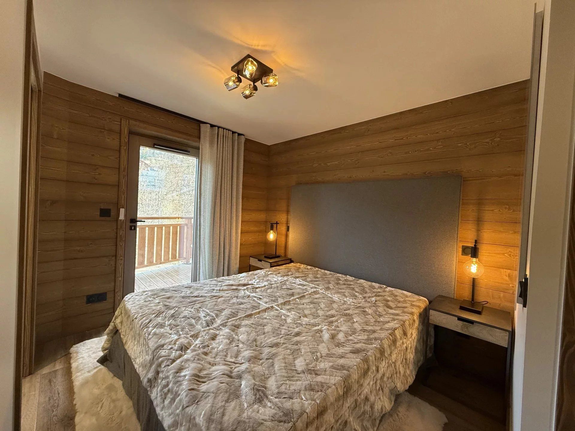 apartment 5 Rooms for sale on Méribel (73550)