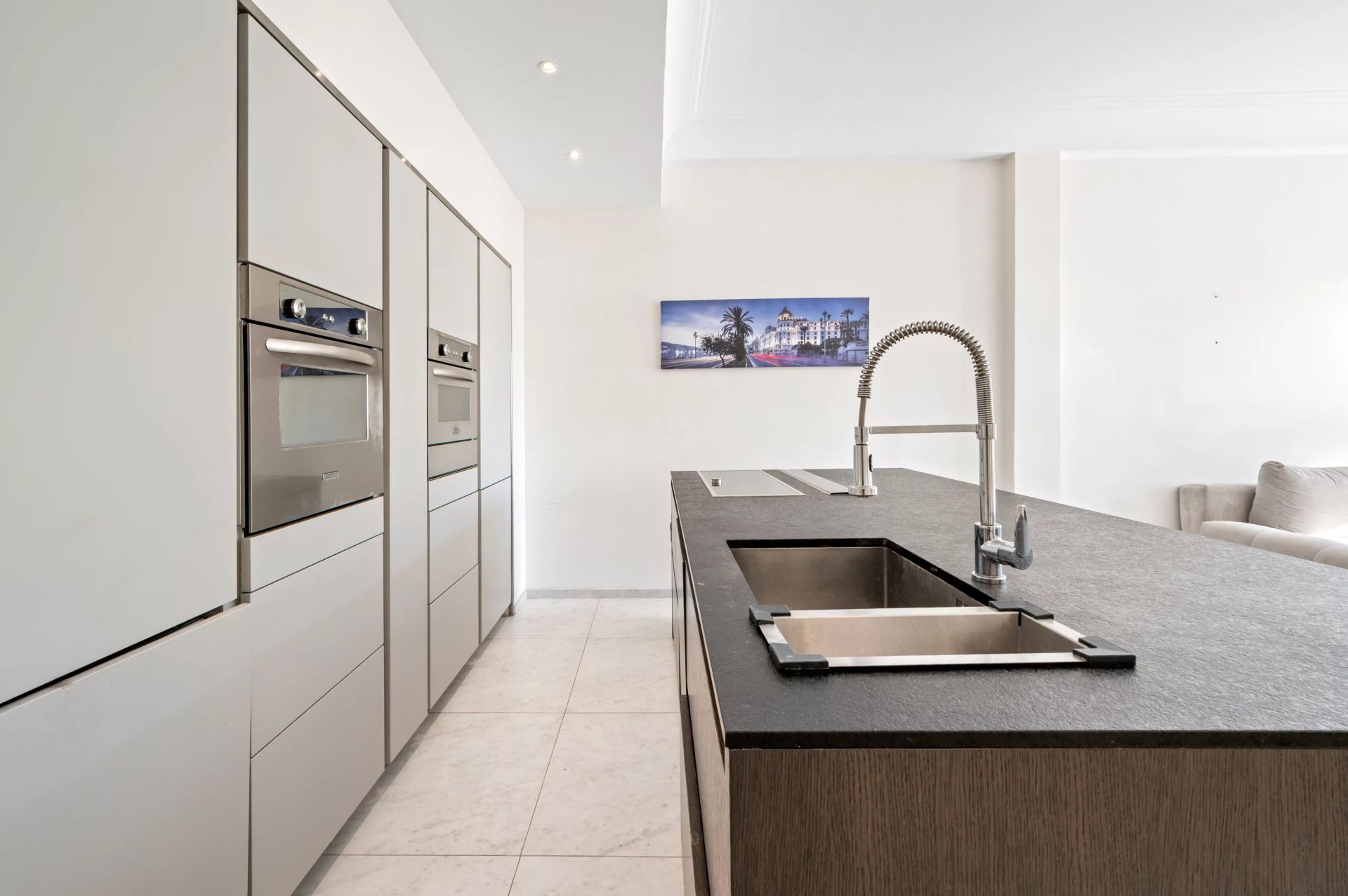 Sale Apartment Nice 3&nbsp;Rooms 68.01&nbsp;m²