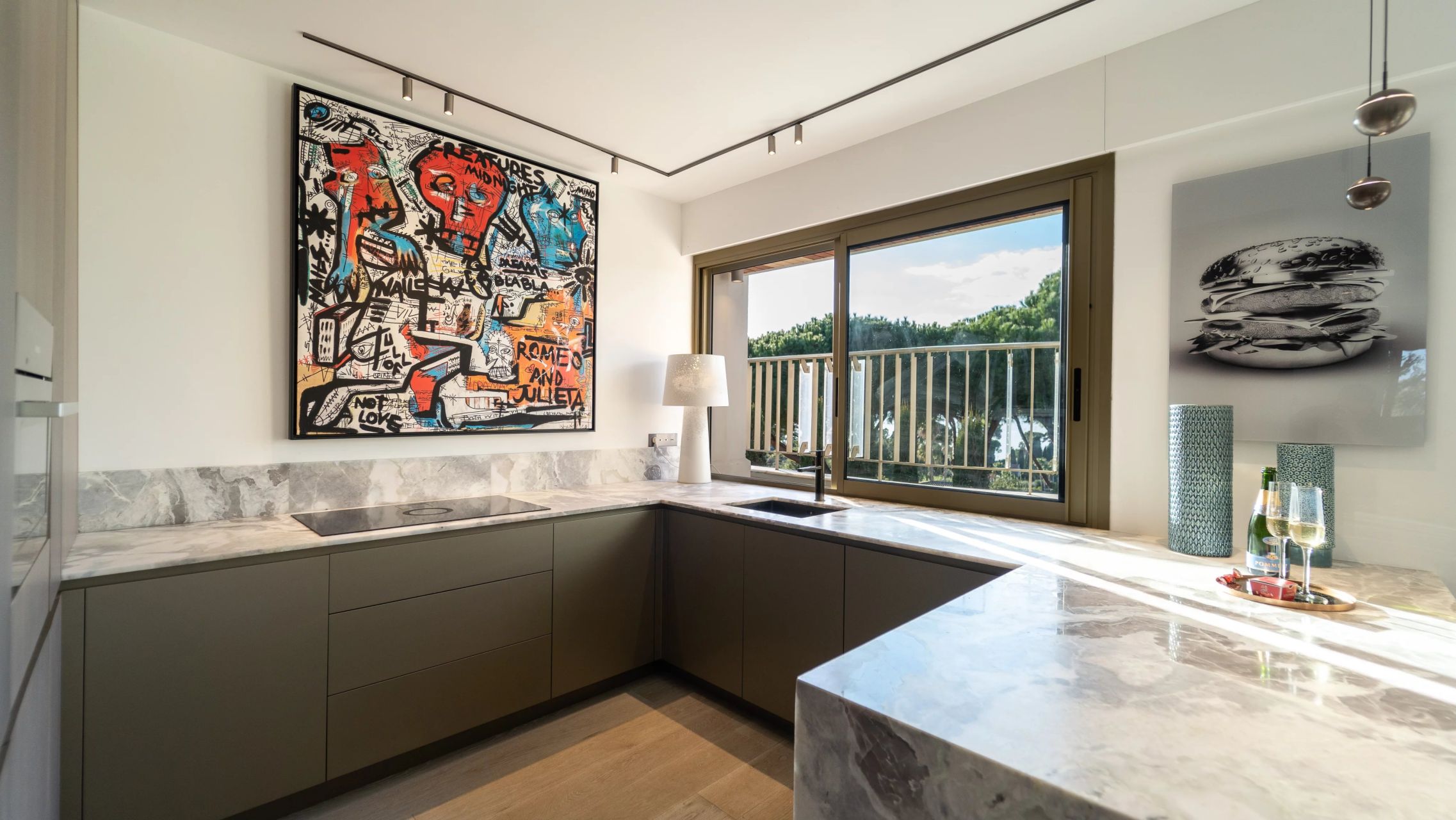 Location saisonnière Appartement Antibes 5&nbsp;Pièces 131&nbsp;m²