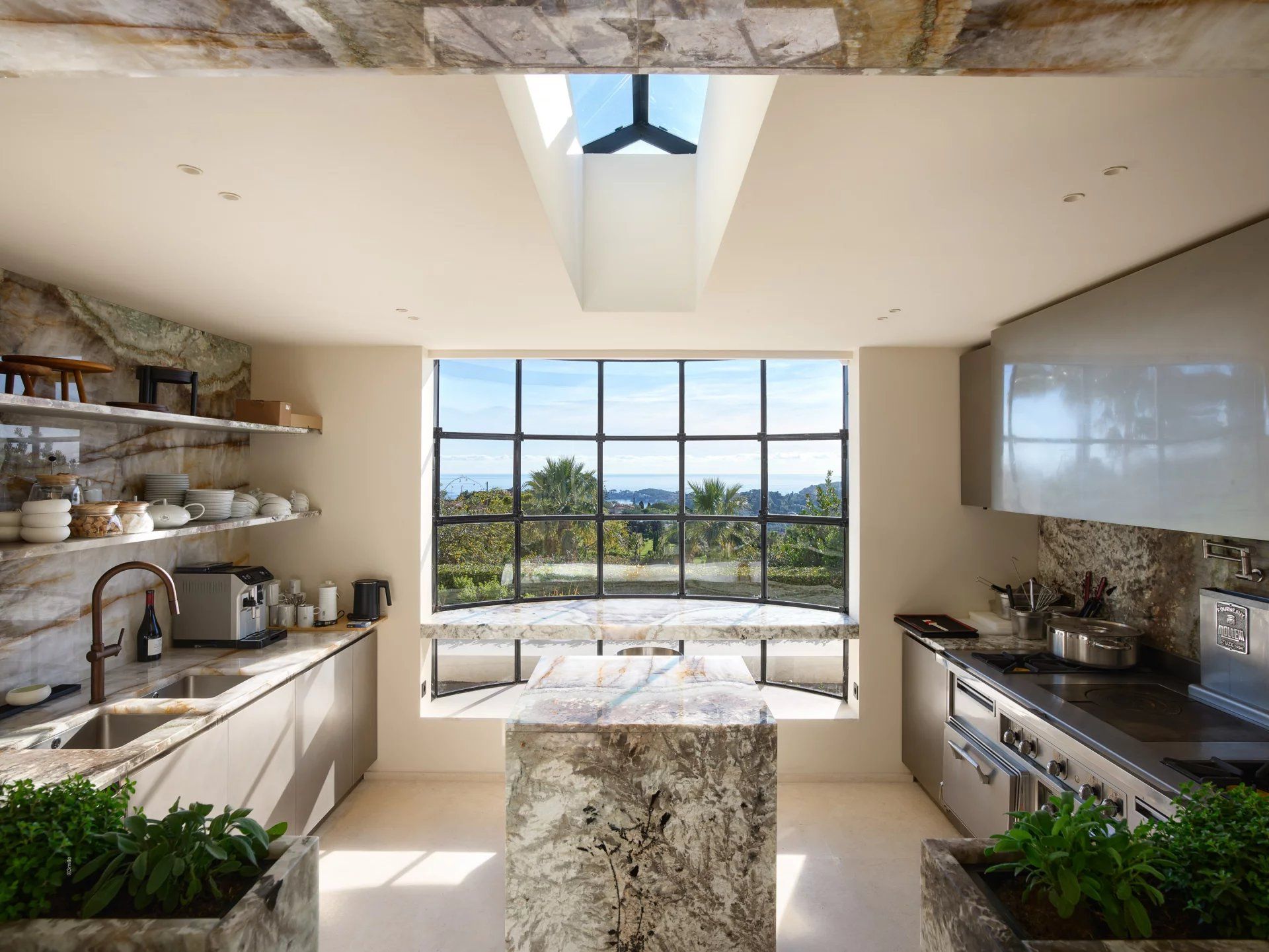 villa 7 Rooms for seasonal rent on Villefranche-sur-Mer (06230)