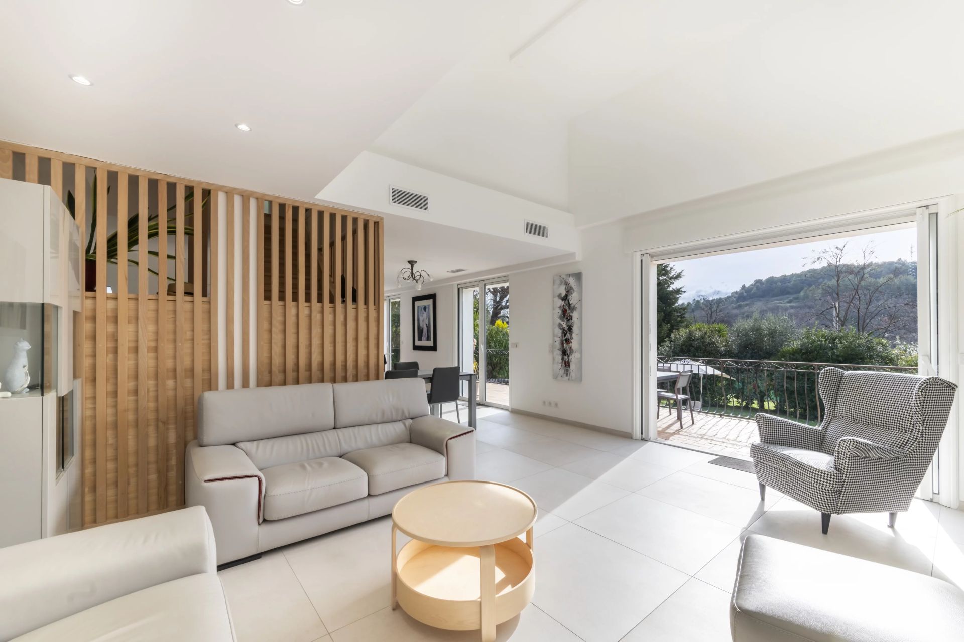 Vente Maison Châteauneuf-Grasse 6&nbsp;Pièces 138&nbsp;m²