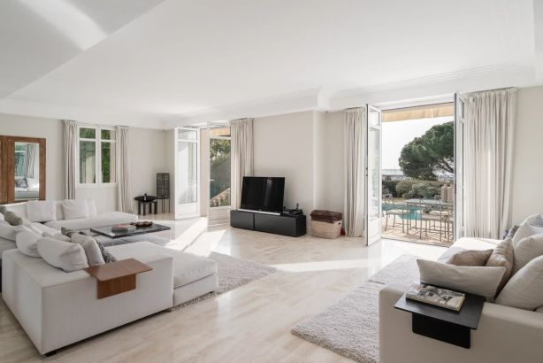 Vente Villa Antibes 8&nbsp;Pièces 310&nbsp;m²
