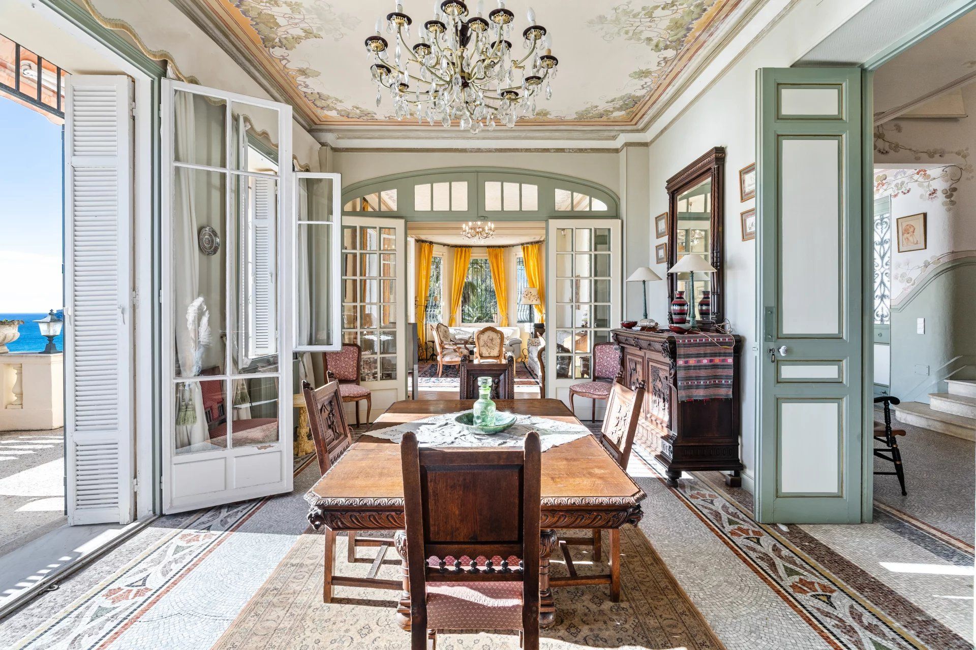 villa 12 Pièces en vente sur Roquebrune-Cap-Martin (06190)