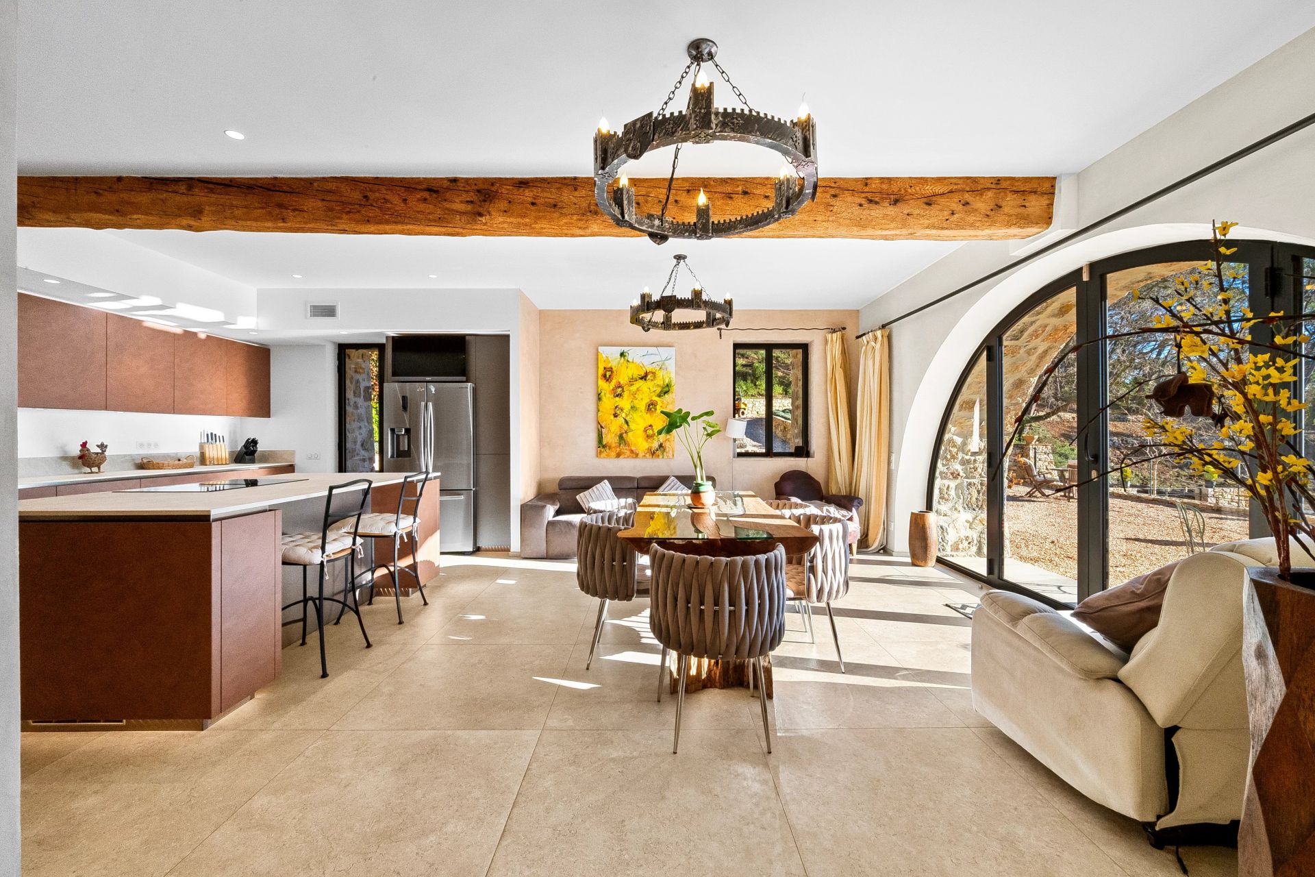 villa 7 Rooms for sale on Tourrettes (83440)