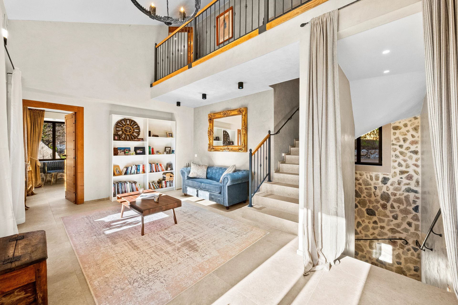 villa 7 Pièces en vente sur Tourrettes (83440)