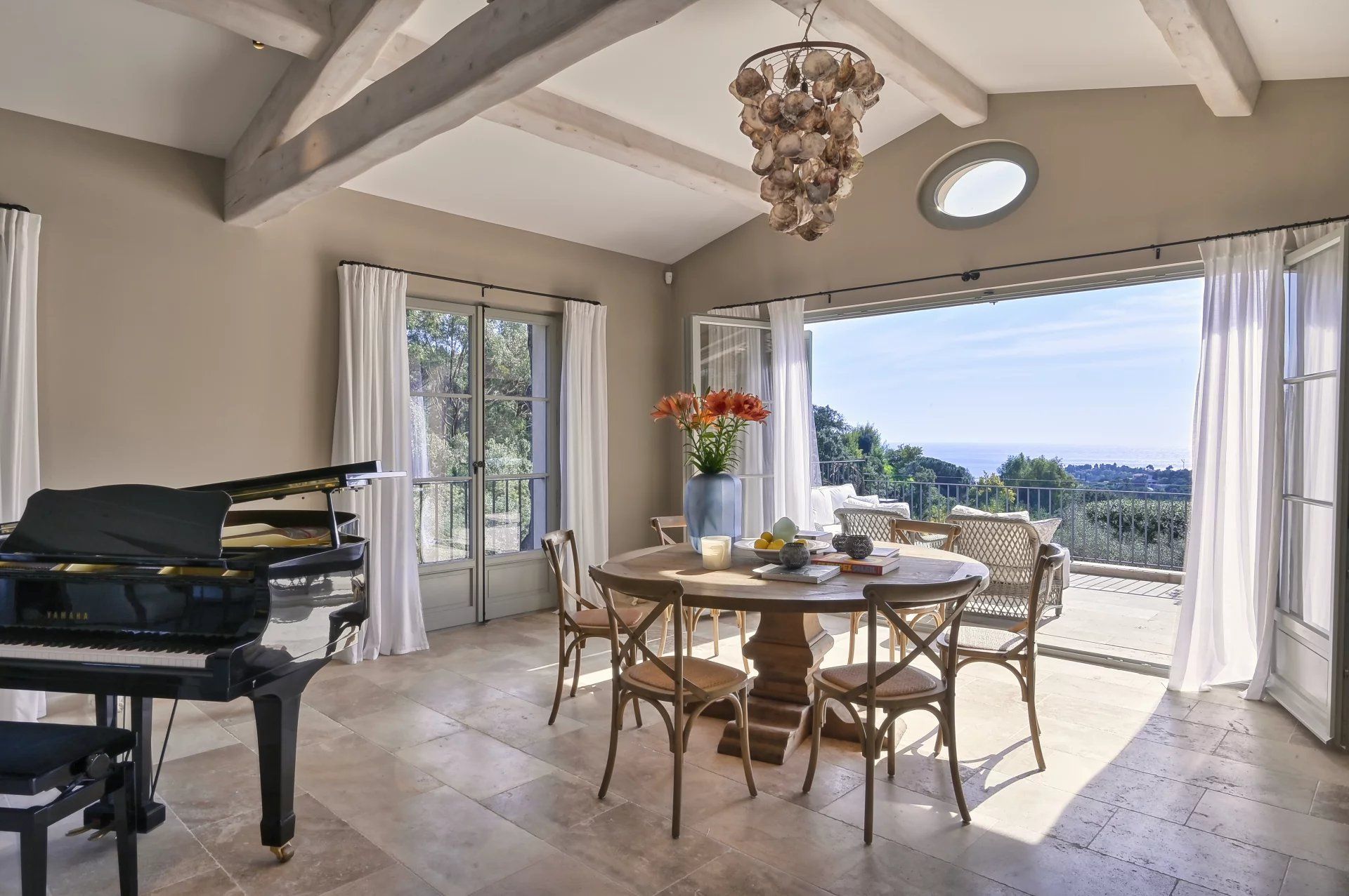 villa 5 Rooms for seasonal rent on La Croix-Valmer (83420)