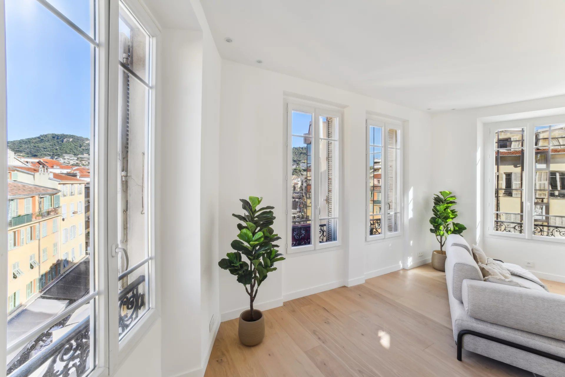 appartement 5 Pièces en vente sur Nice (06300)