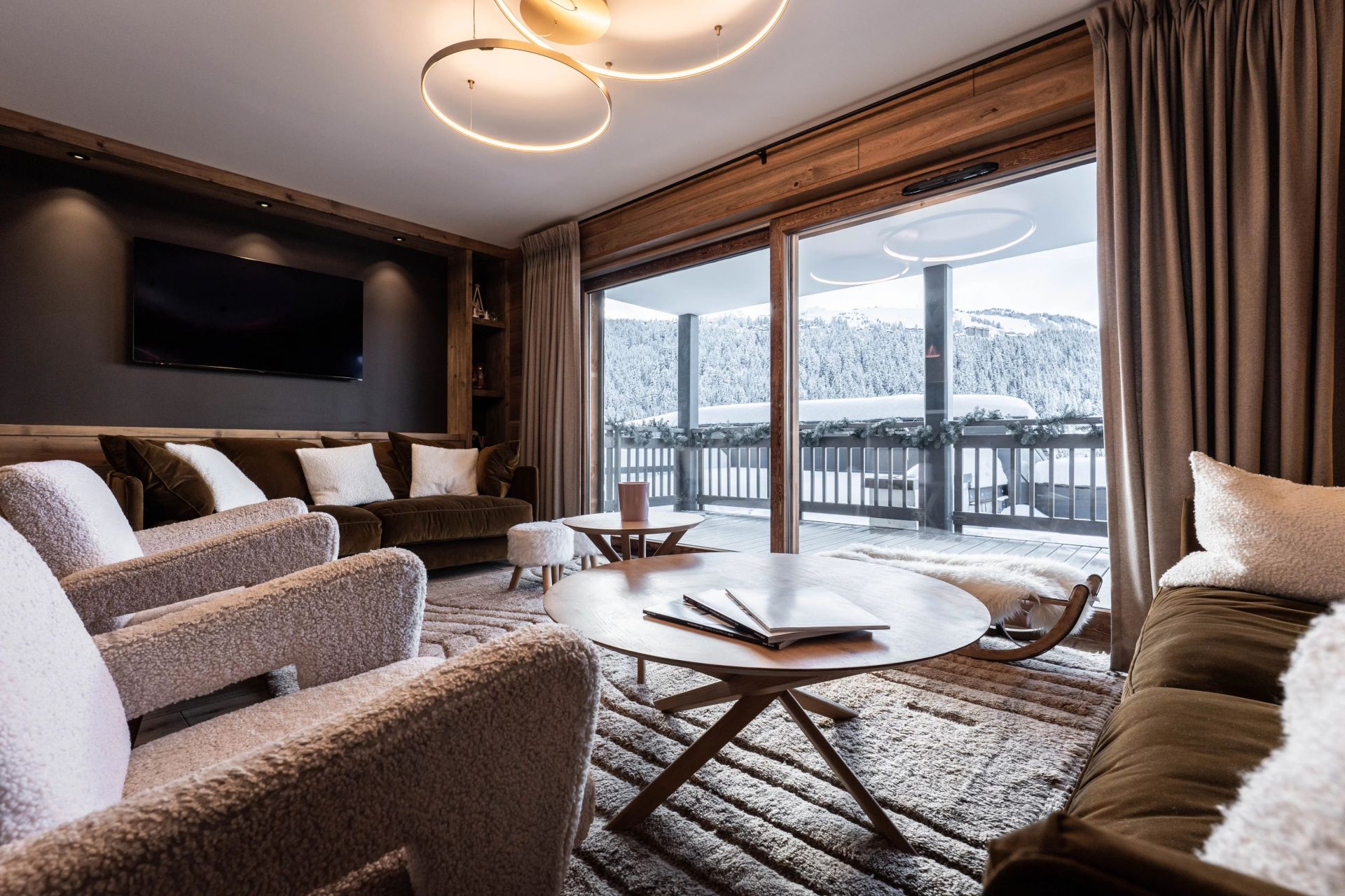 apartment 4 Rooms for sale on Courchevel (73120)