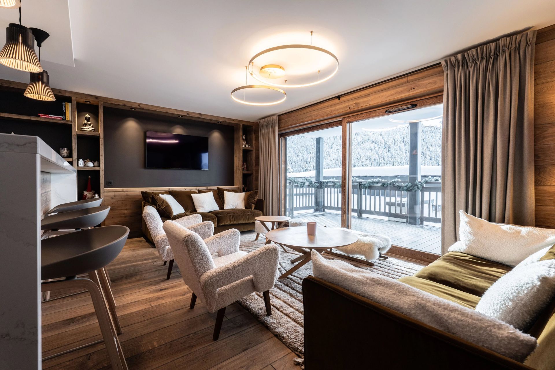 apartment 4 Rooms for sale on Courchevel (73120)