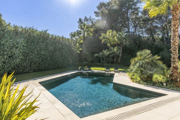 Location Villa Mougins 6&nbsp;Pièces 192.8&nbsp;m²