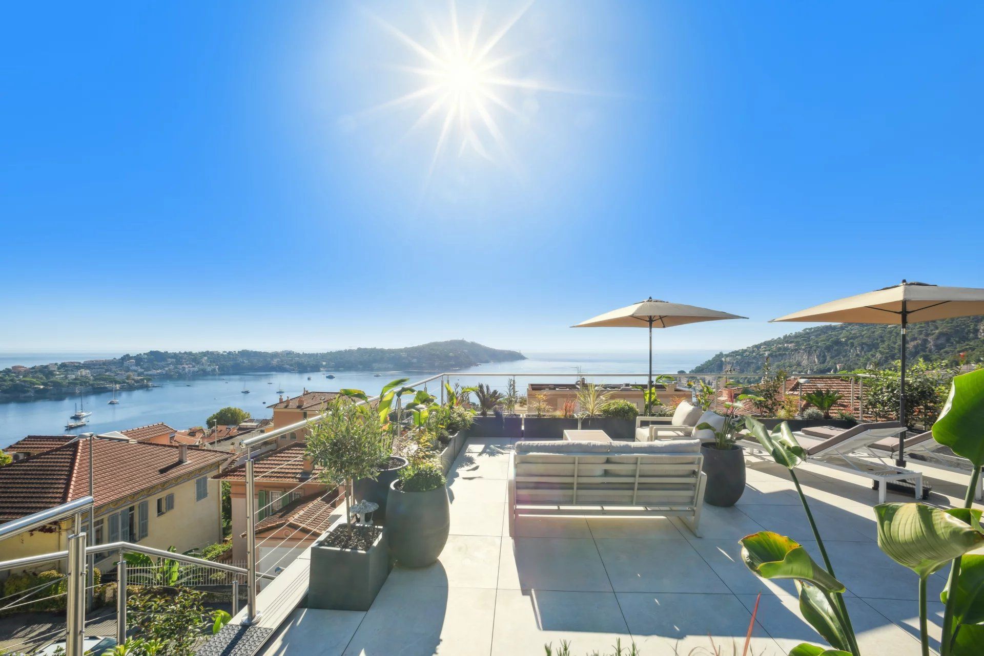 Sale Apartment Villefranche-sur-Mer 4&nbsp;Rooms 99&nbsp;m²