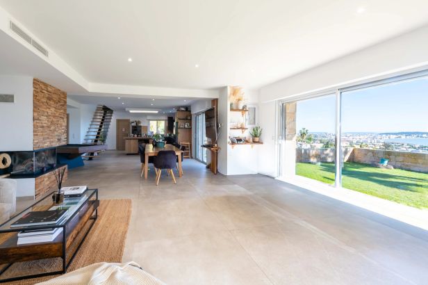 Vente Villa Golfe-Juan 6&nbsp;Pièces 229&nbsp;m²