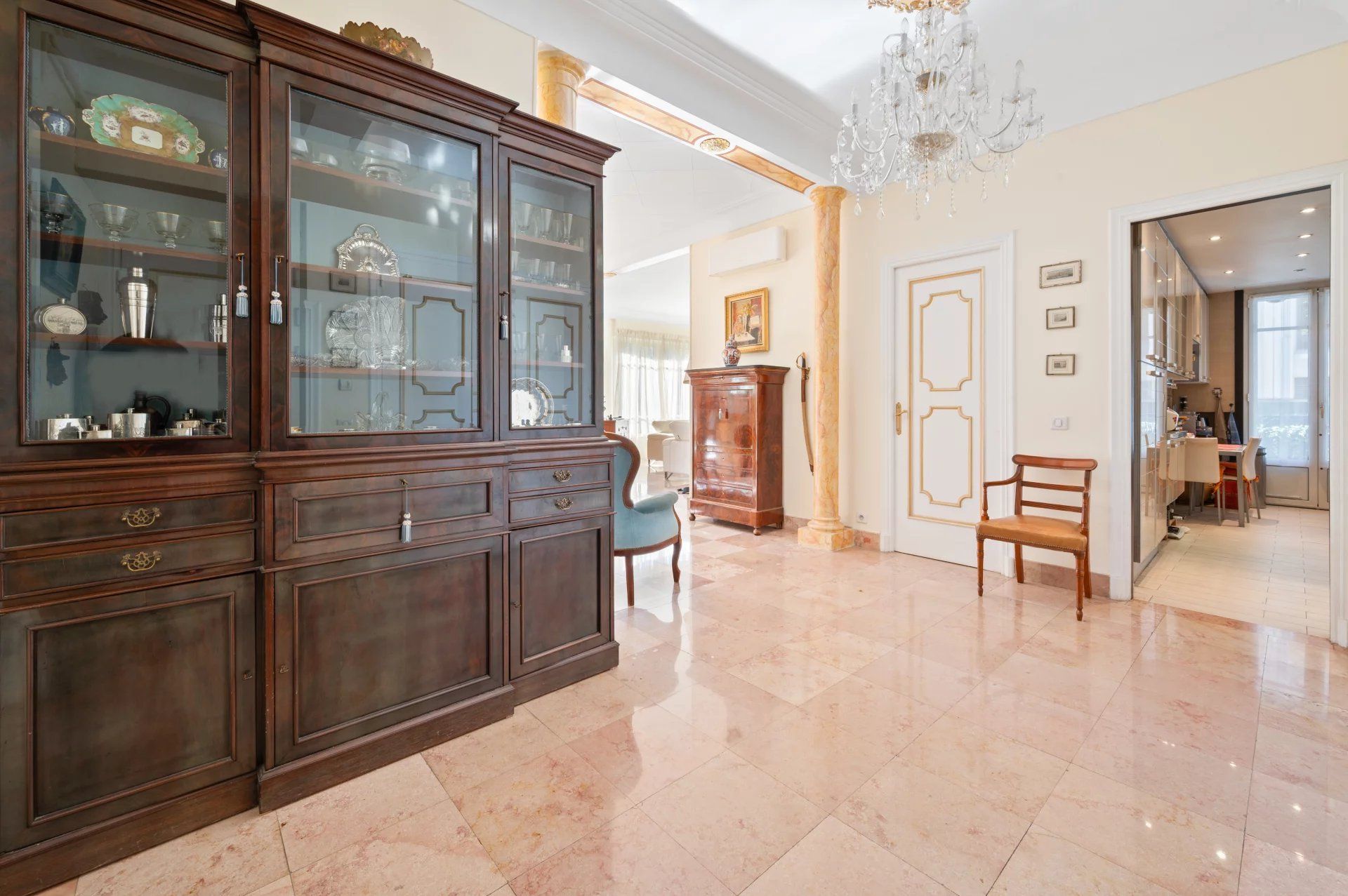 apartment 3 Rooms for sale on Nice (06000)