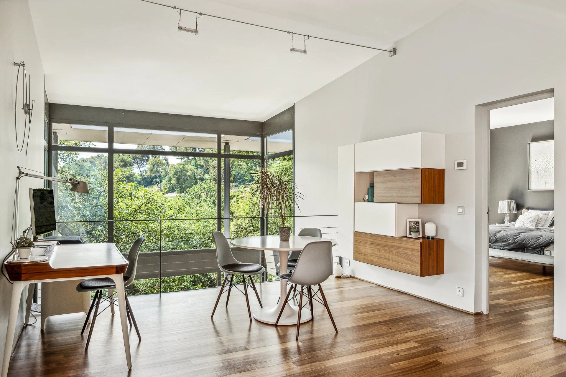 villa 7 Rooms for seasonal rent on Saint-Paul-de-Vence (06570)