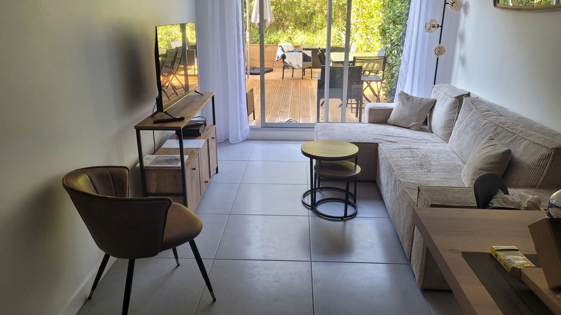 apartment 3 Rooms for sale on Saint-Tropez (83990)