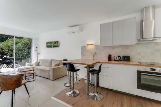 Sale Apartment Saint-Tropez 3&nbsp;Rooms 65.81&nbsp;m²