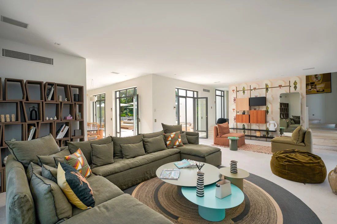 villa 6 Pièces en location saisonnière sur Saint-Tropez (83990)