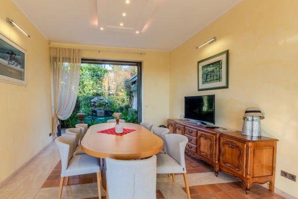 Sale Villa Antibes 10&nbsp;Rooms 418&nbsp;m²