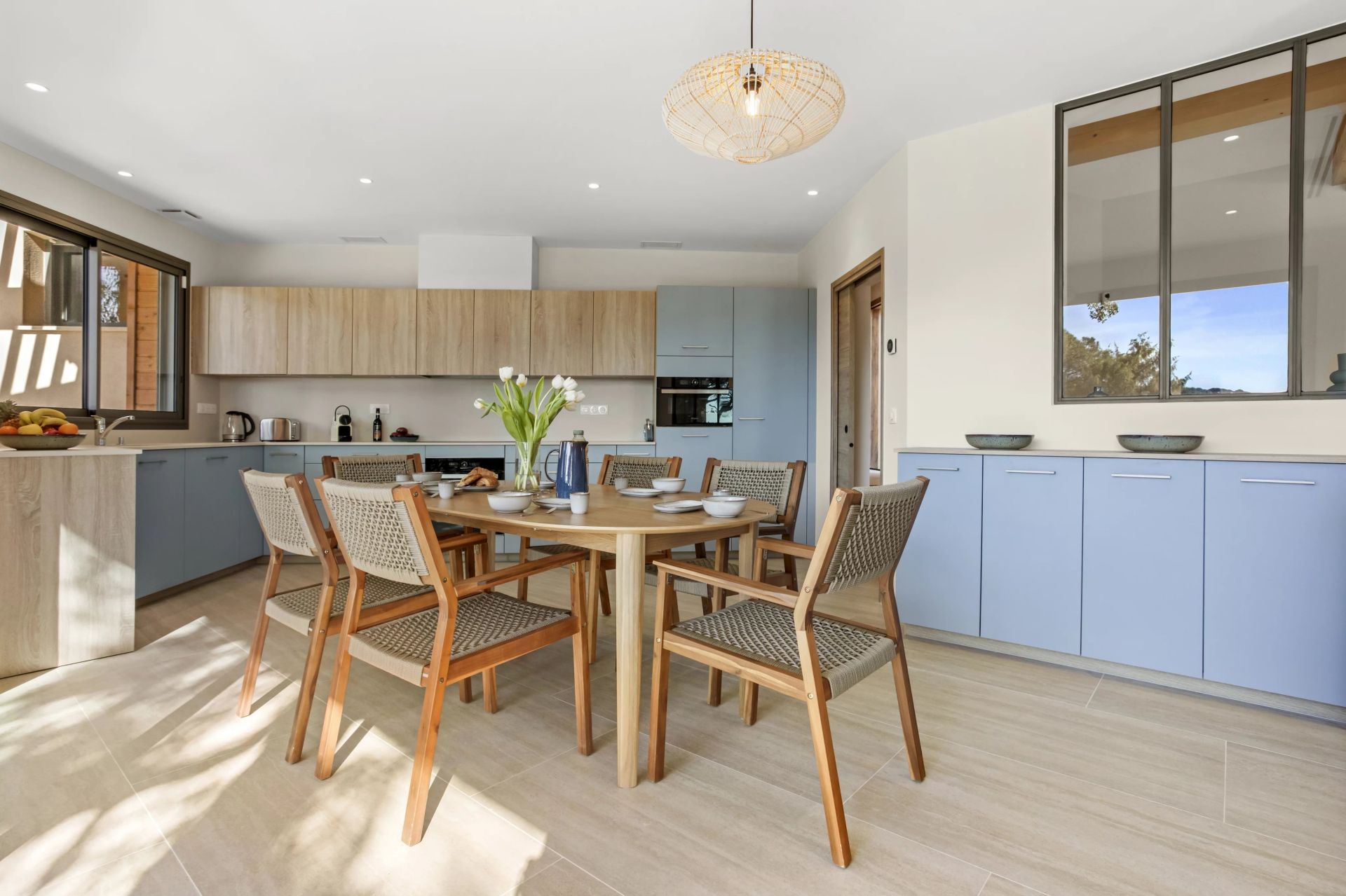 villa 8 Pièces en location saisonnière sur Saint-Tropez (83990)