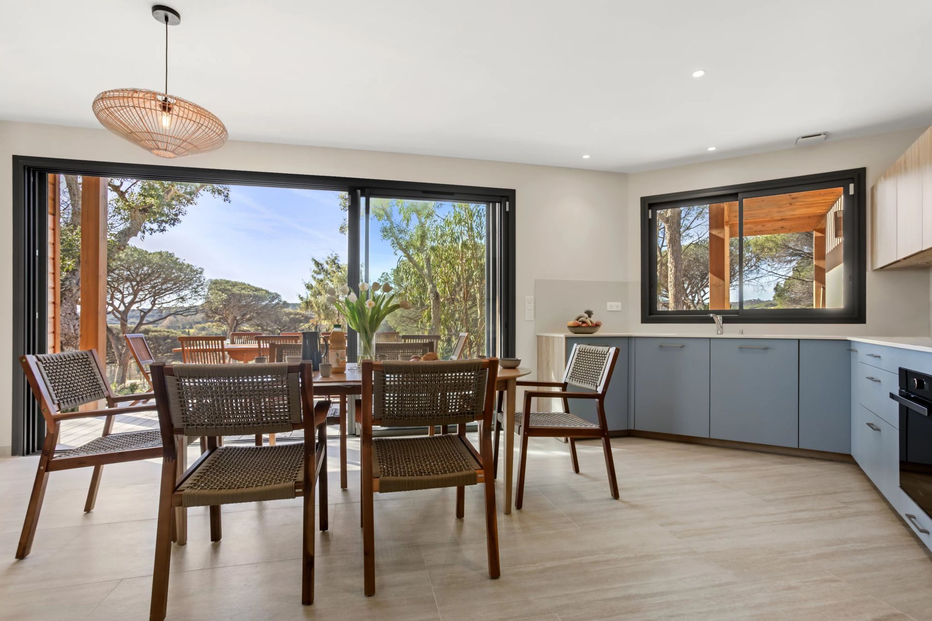 villa 8 Pièces en location saisonnière sur Saint-Tropez (83990)