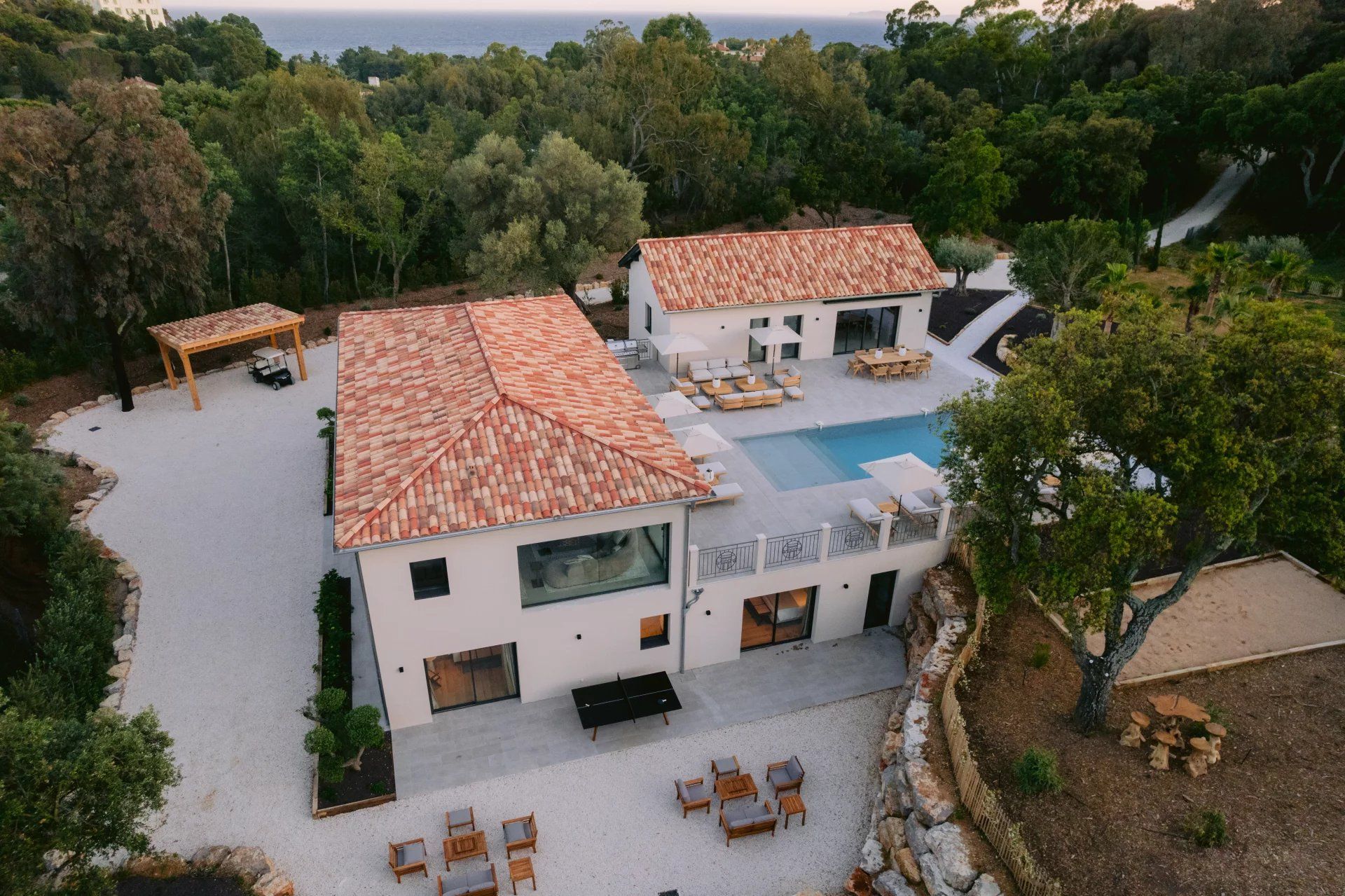 villa 6 Rooms for seasonal rent on La Croix-Valmer (83420)