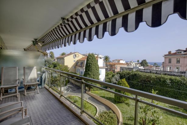 Vente Appartement Beaulieu-sur-Mer 2&nbsp;Pièces 76.05&nbsp;m²