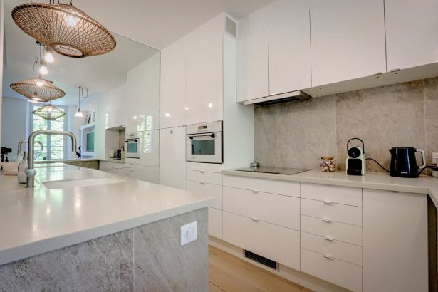 Rental Apartment Saint-Tropez 4&nbsp;Rooms 100&nbsp;m²