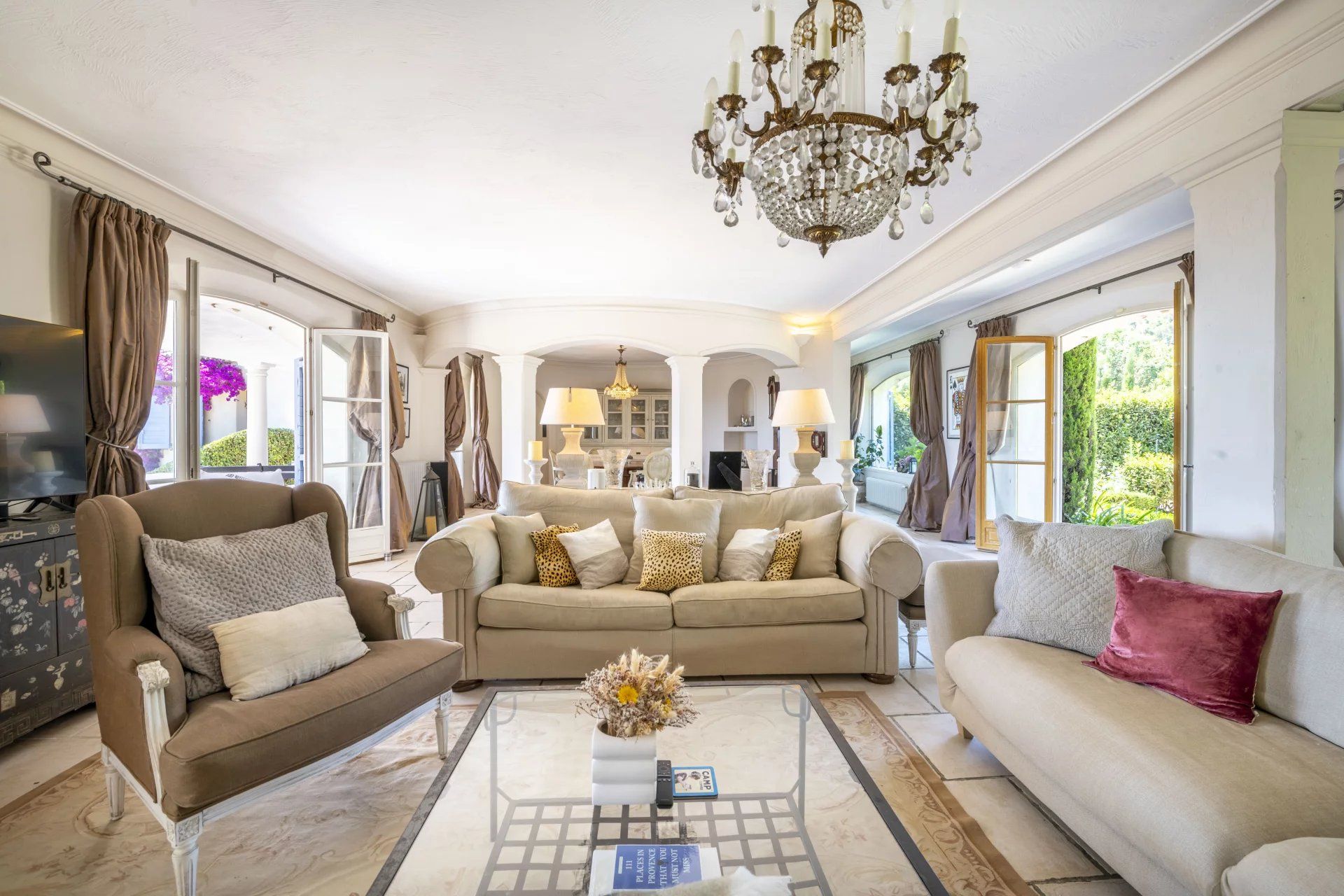 villa 8 Pièces en vente sur Mougins (06250)