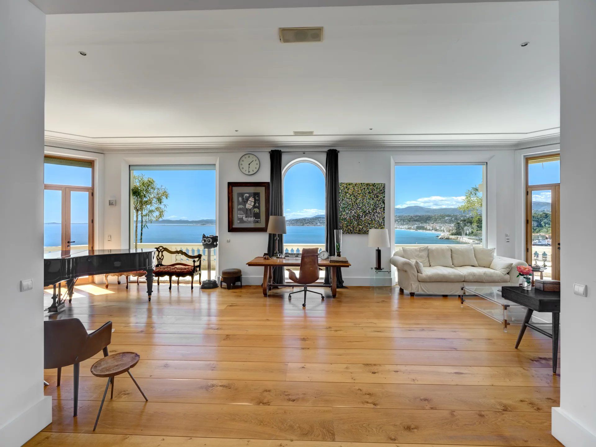 villa 16 Pièces en vente sur Nice (06300)