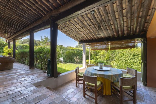 Sale Villa Mougins 6&nbsp;Rooms 243.68&nbsp;m²