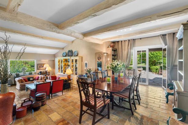Sale Villa Mougins 6&nbsp;Rooms 243.68&nbsp;m²