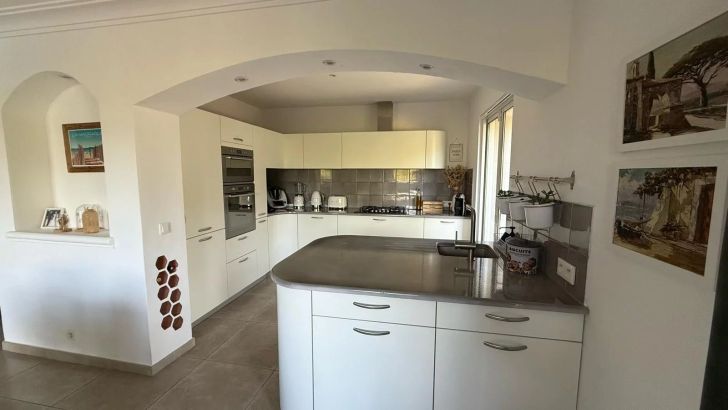 Sale Villa Saint-Tropez 4&nbsp;Rooms 138.91&nbsp;m²