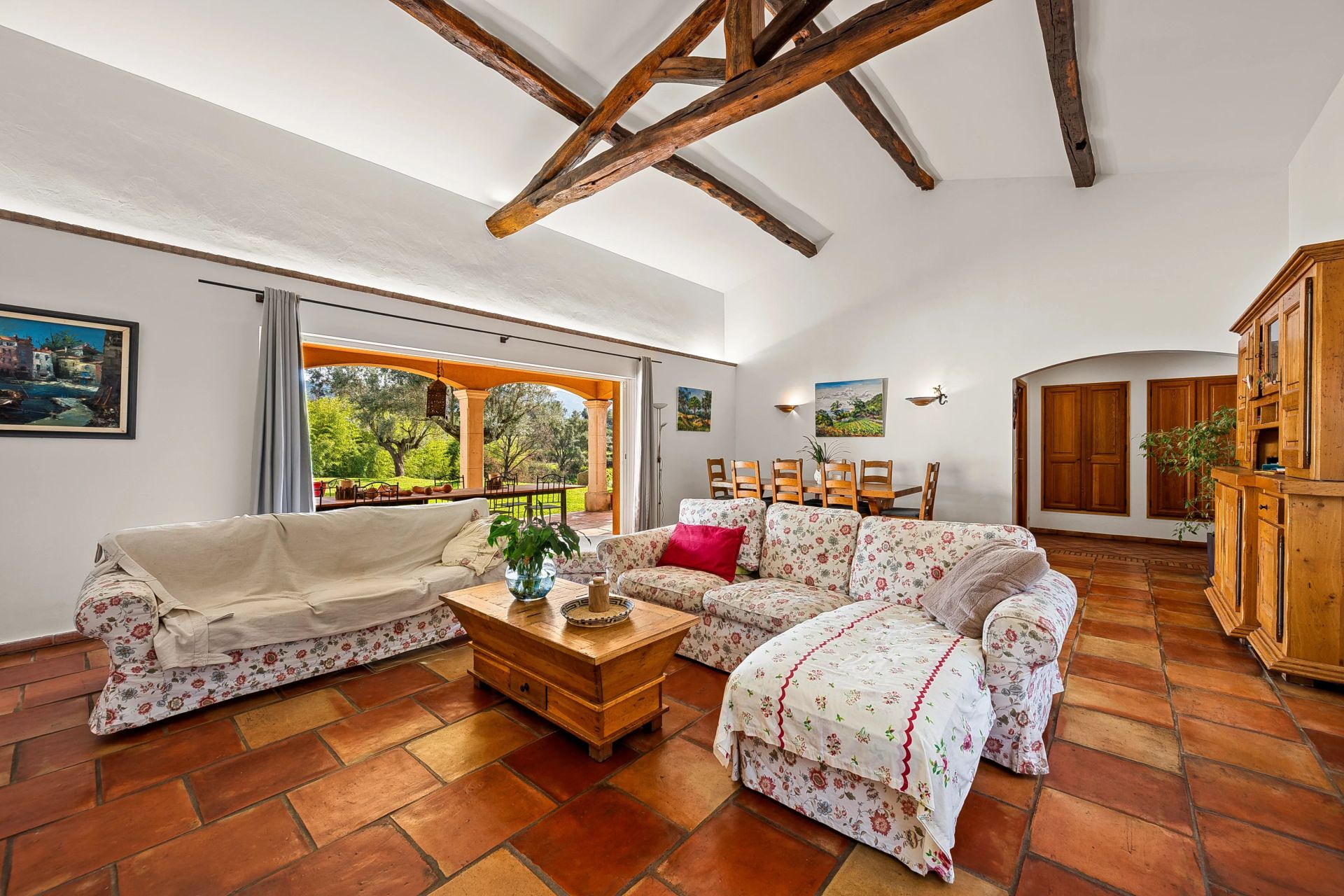villa 5 Rooms for sale on Cogolin (83310)