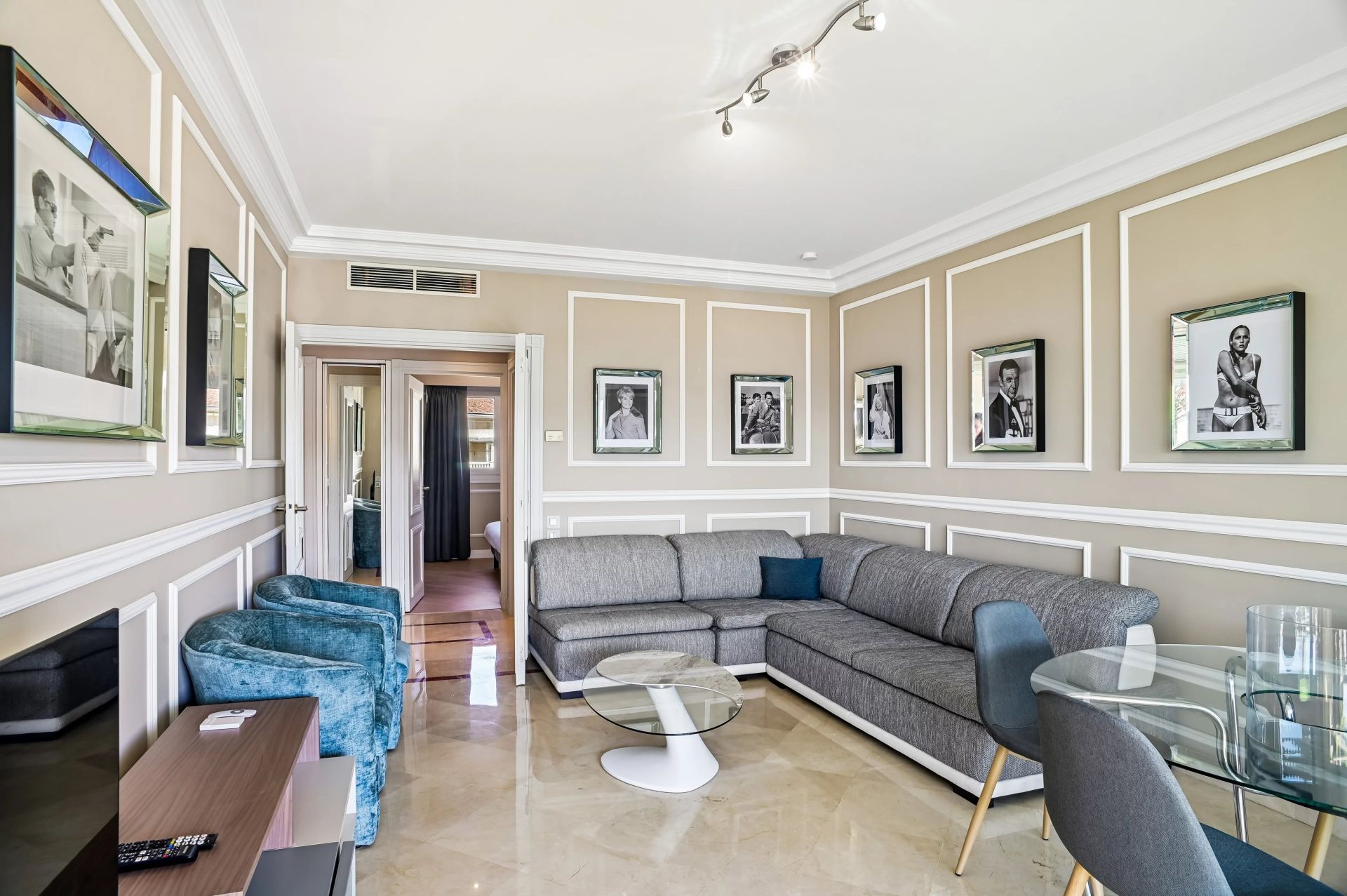 apartment 2 Rooms for sale on Vallauris (06220)