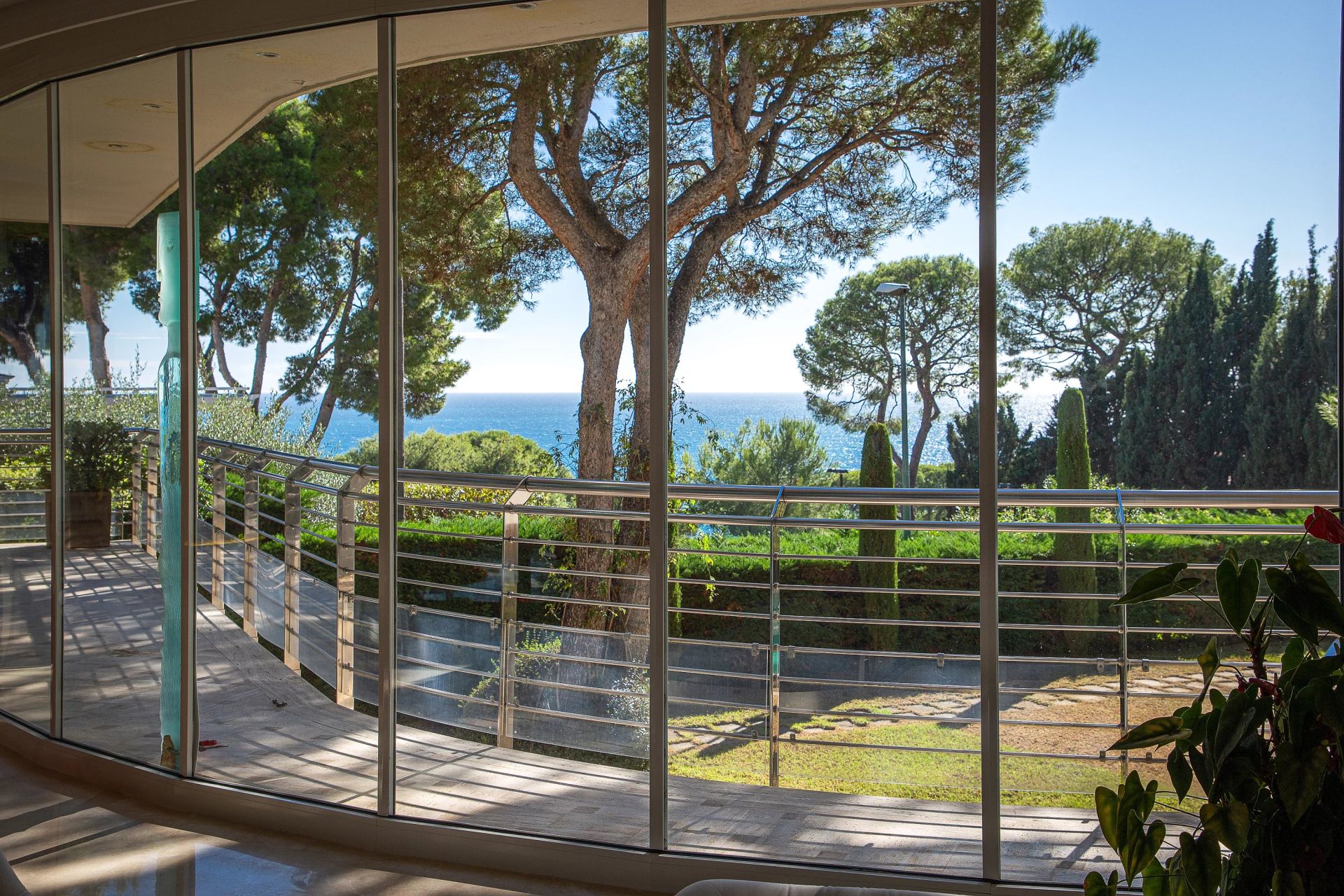 villa for sale on Saint-Jean-Cap-Ferrat (06230)
