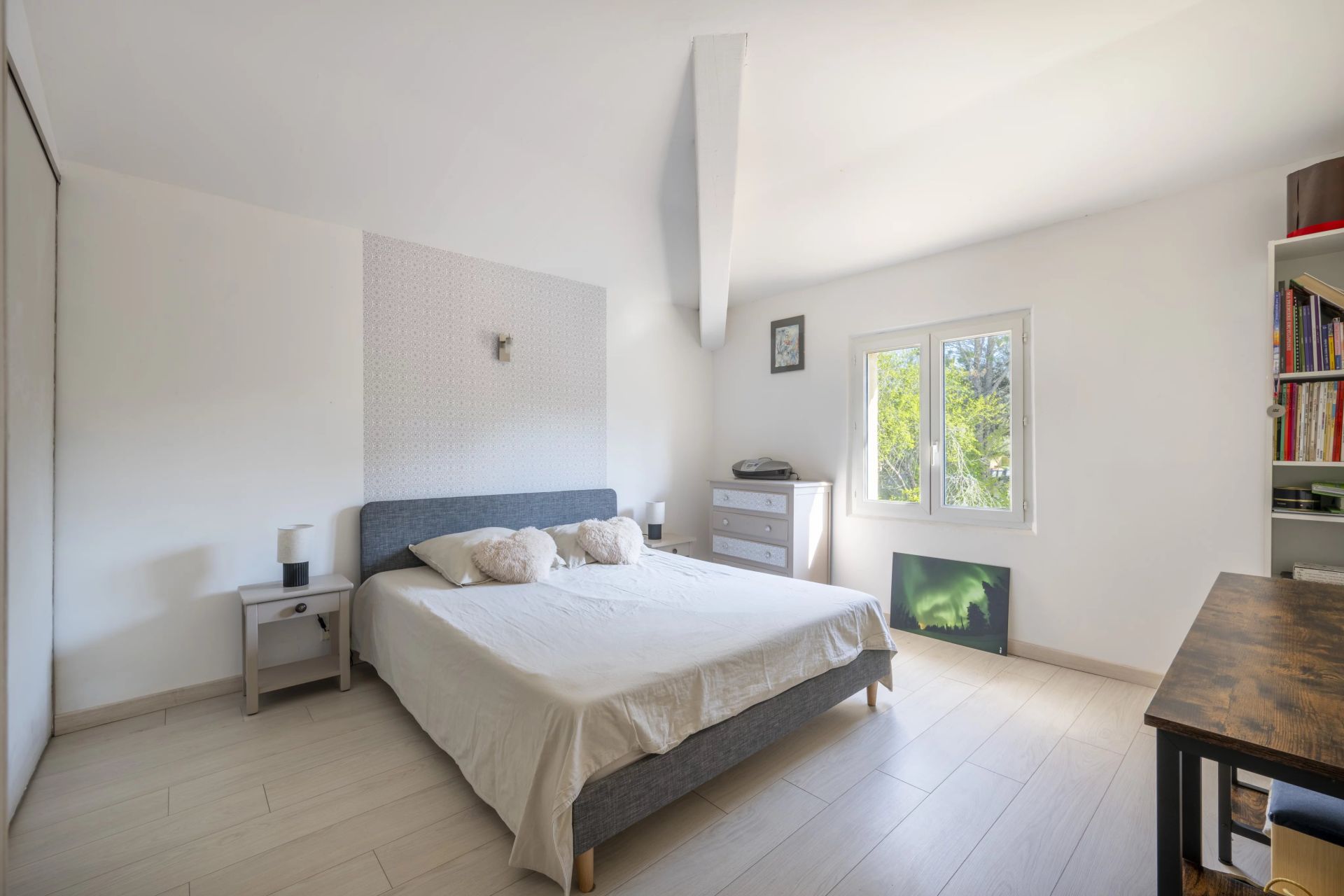 villa 7 Rooms for sale on Roquefort-les-Pins (06330)