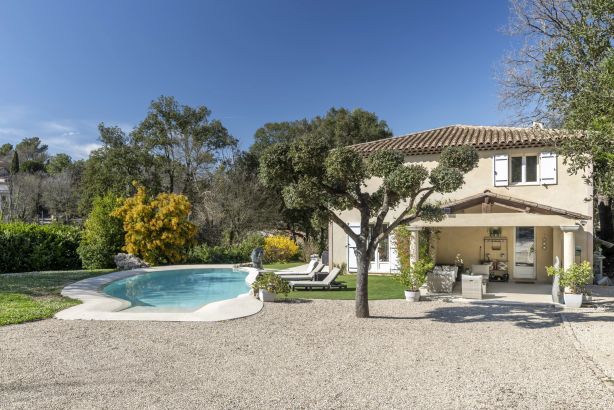 Vente Villa Roquefort-les-Pins 11&nbsp;Pièces 265&nbsp;m²