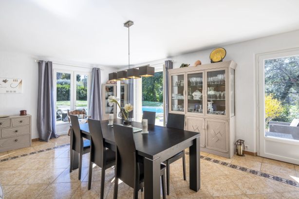 Vente Villa Roquefort-les-Pins 11&nbsp;Pièces 265&nbsp;m²