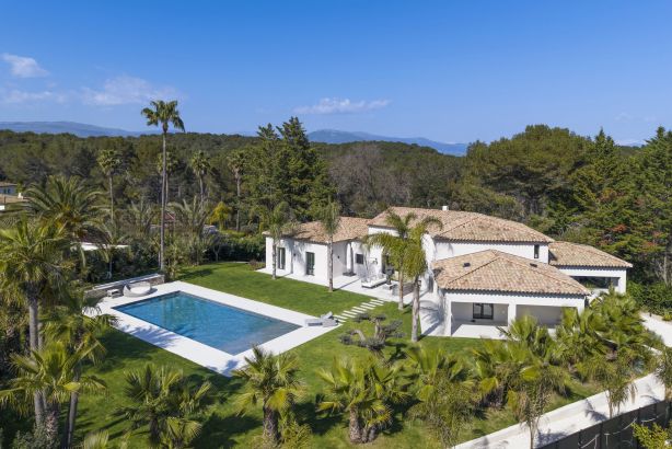 Sale Villa Mougins 6&nbsp;Rooms 508.63&nbsp;m²