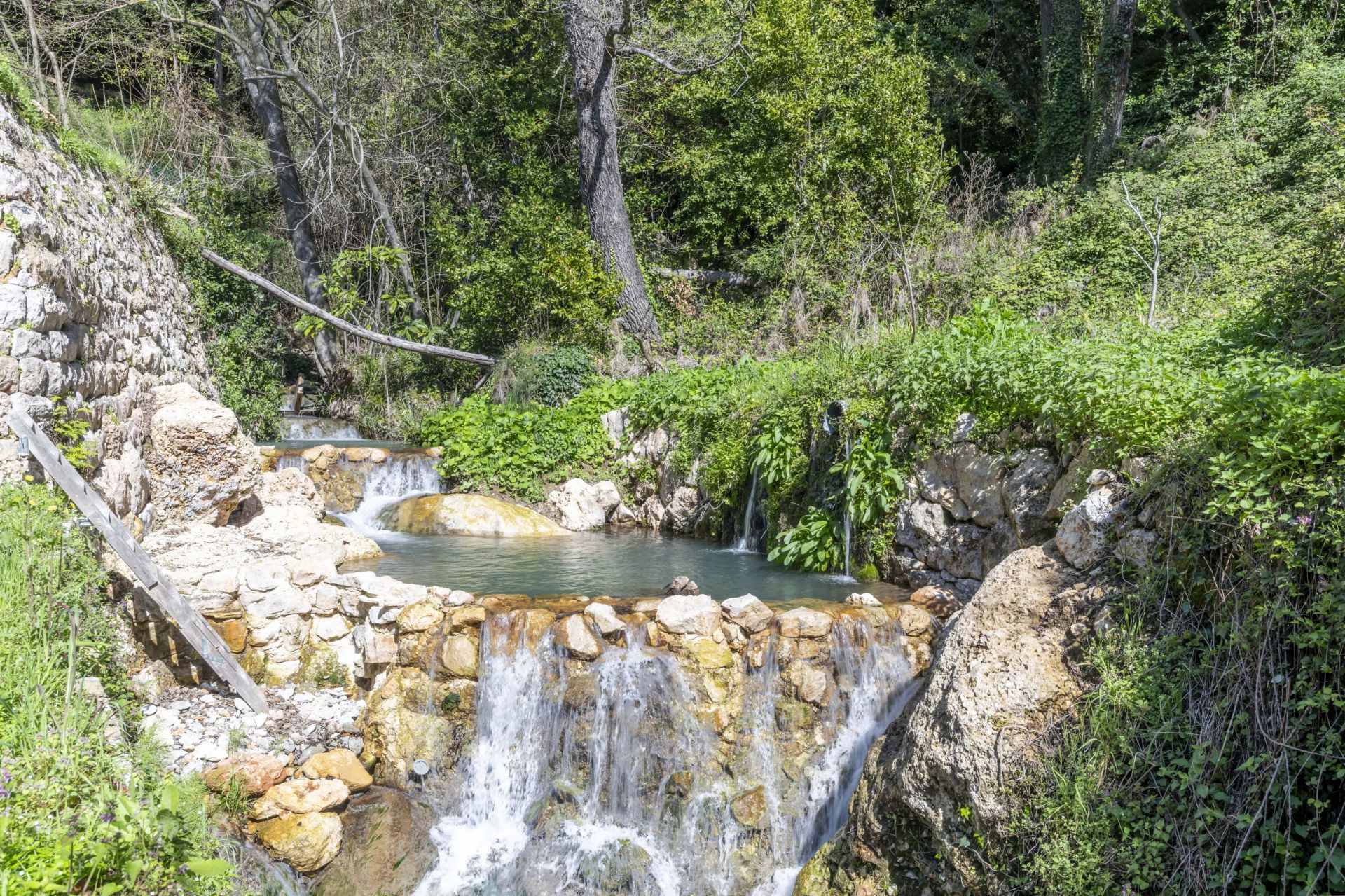 villa 7 Rooms for sale on Vence (06140)