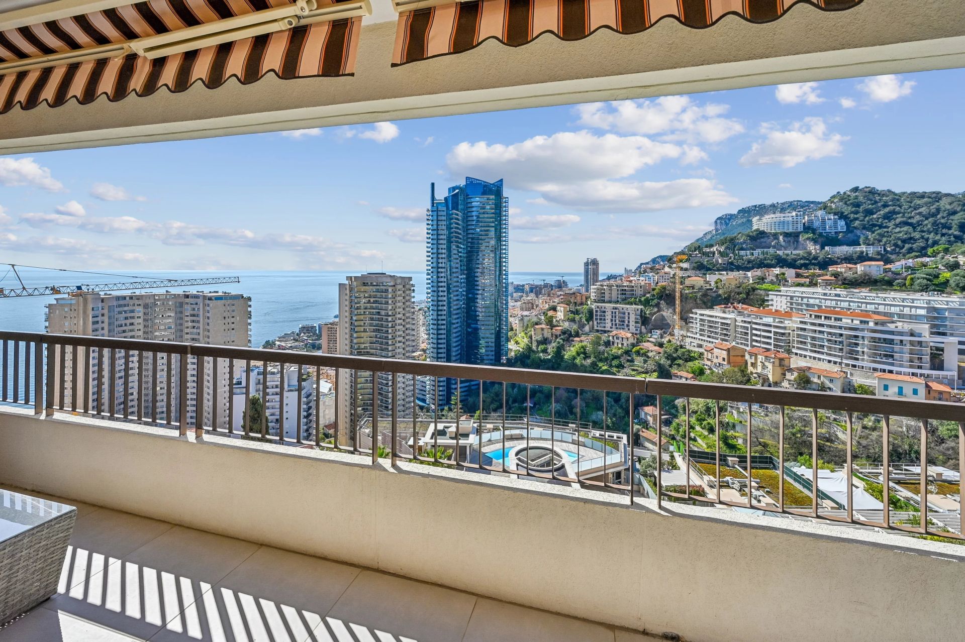apartment 4 Rooms for sale on Beausoleil (06240)