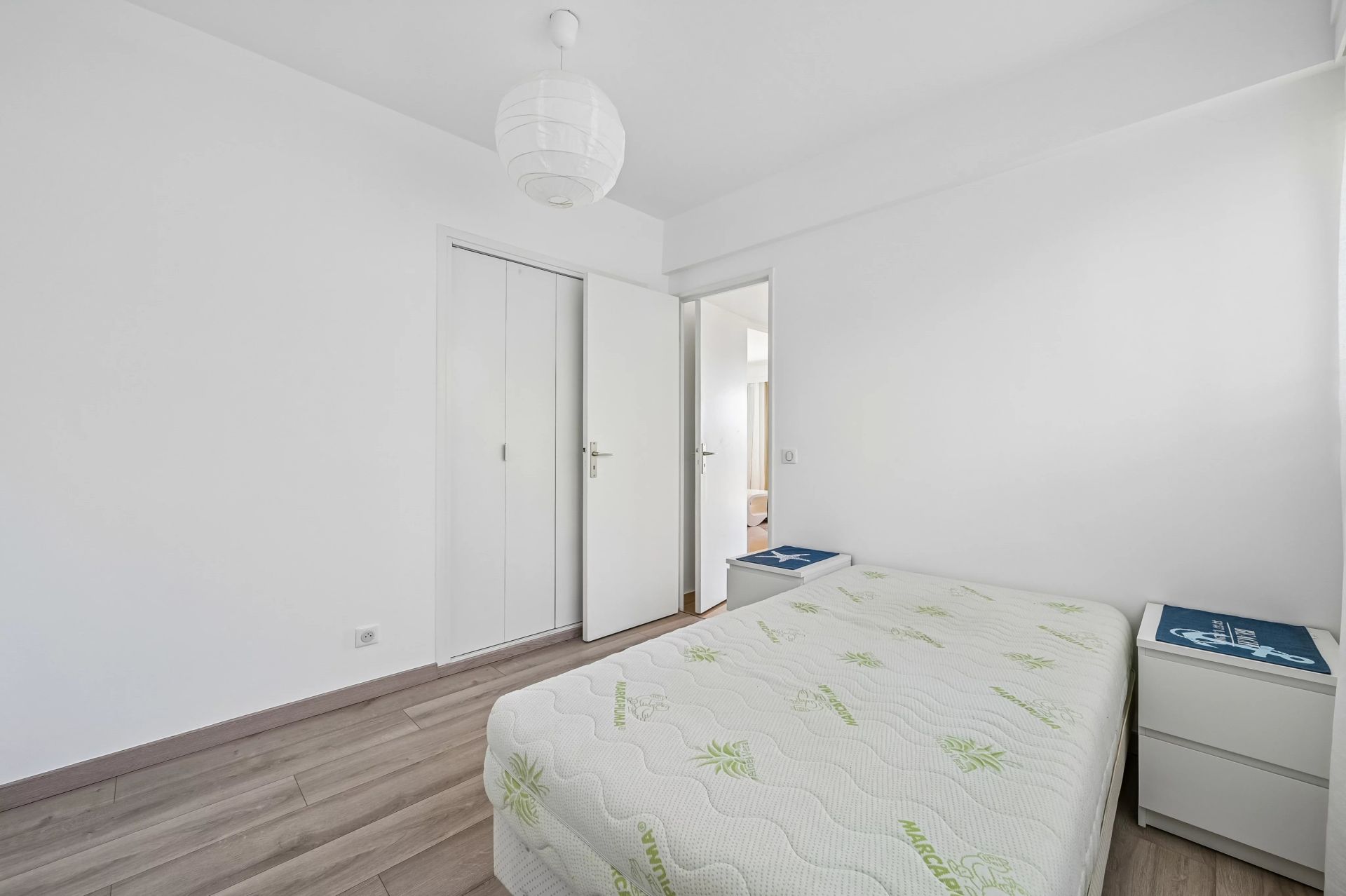 apartment 4 Rooms for sale on Beausoleil (06240)