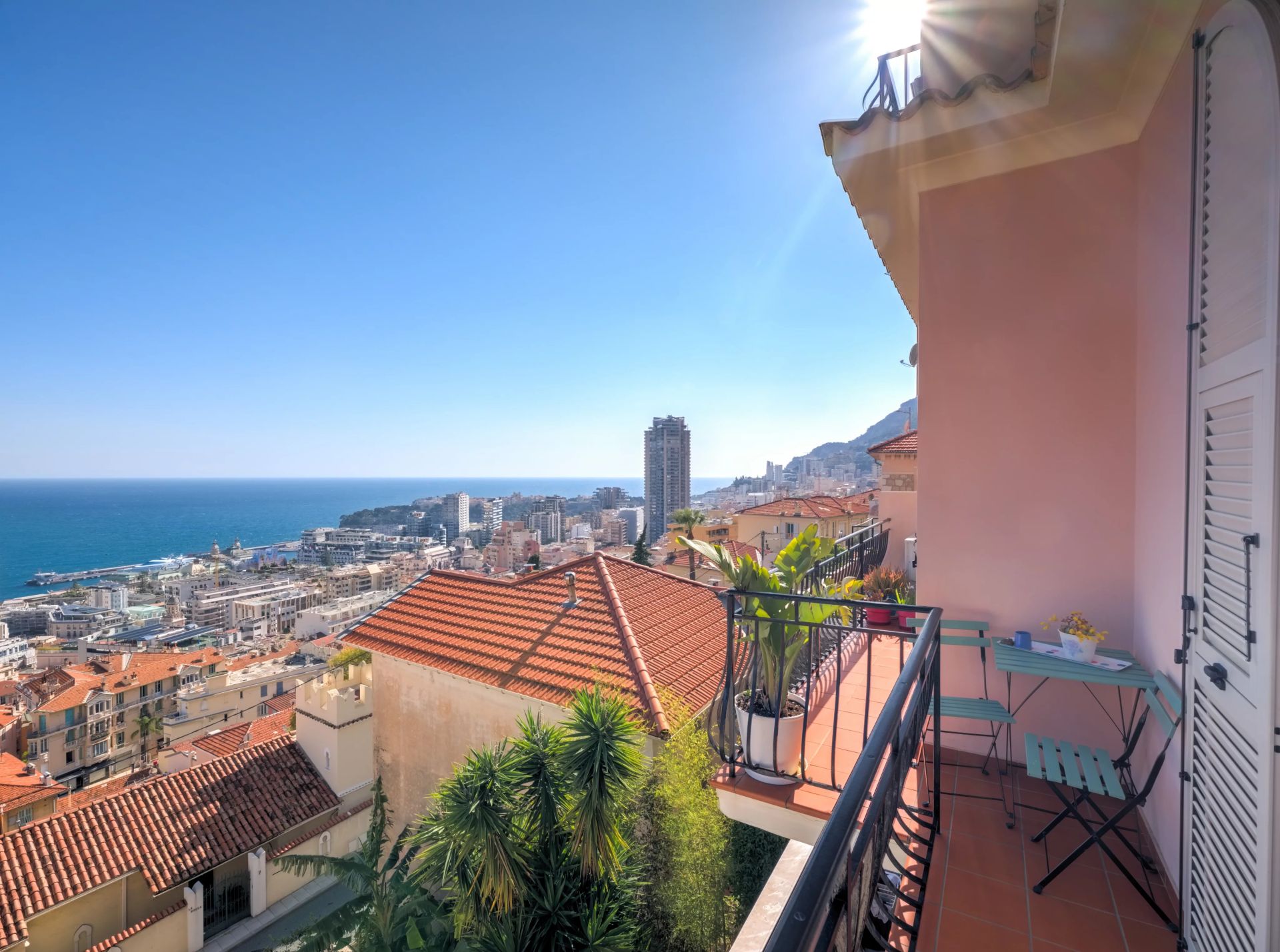 apartment 3 Rooms for sale on Beausoleil (06240)