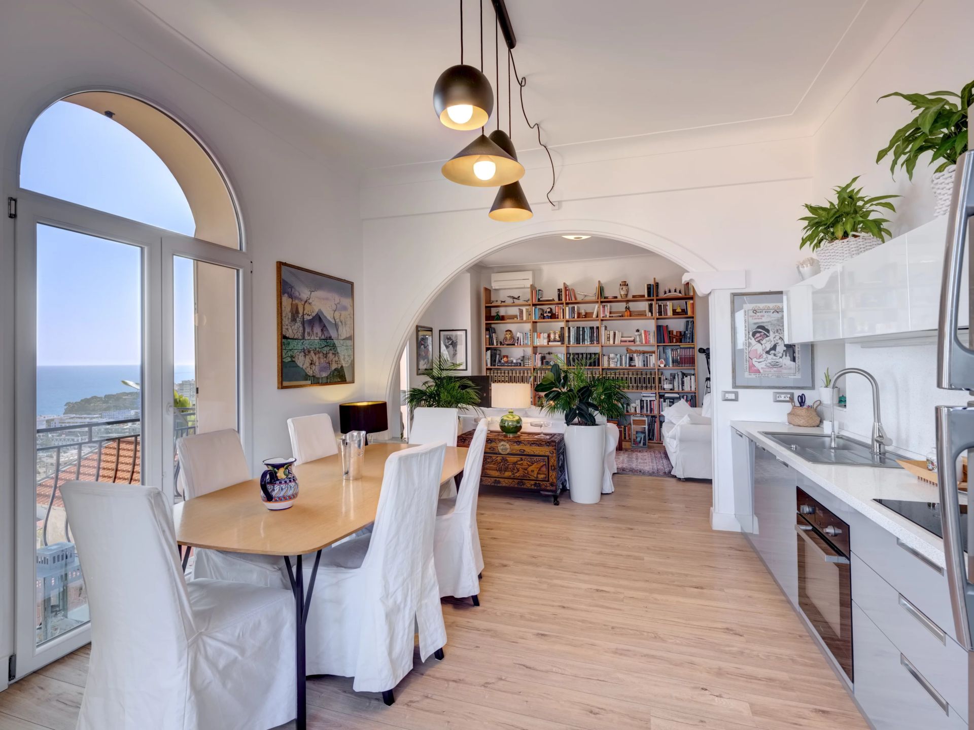 Vente Appartement Beausoleil 3&nbsp;Pièces 90&nbsp;m²
