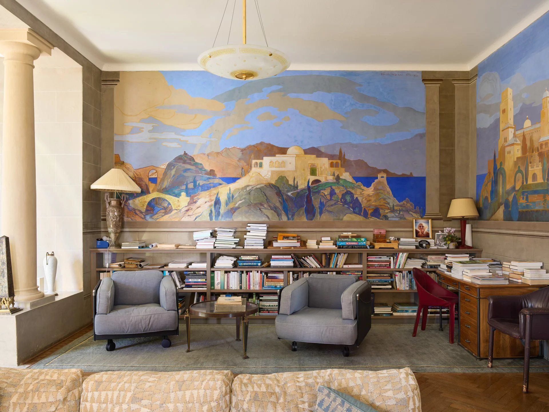 villa 15 Rooms for sale on Menton (06500)